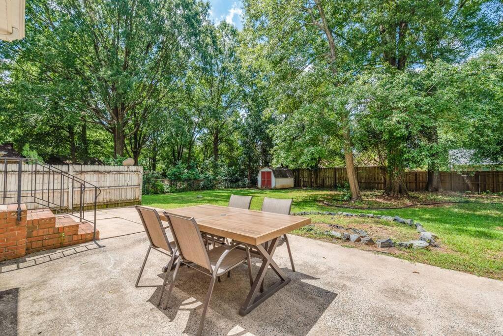 Апартаменти Spotless 4Br Near Clt Uptown, Fast Wi-Fi Шарлотт Екстер'єр фото