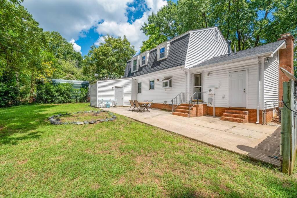 Апартаменти Spotless 4Br Near Clt Uptown, Fast Wi-Fi Шарлотт Екстер'єр фото