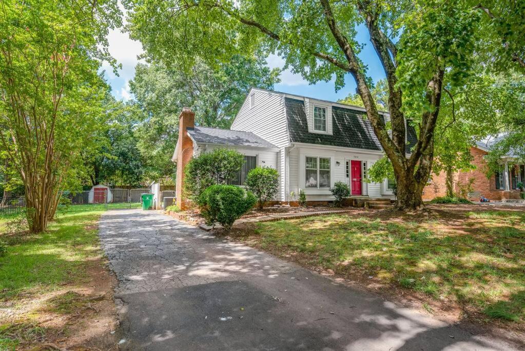 Апартаменти Spotless 4Br Near Clt Uptown, Fast Wi-Fi Шарлотт Екстер'єр фото